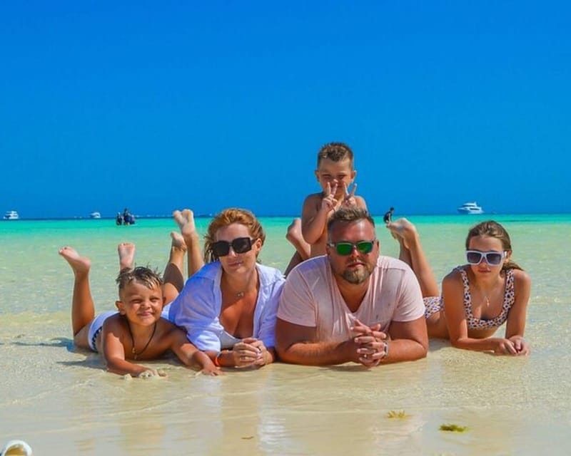 الجزيرة البيضاء ومحمية رأس محمد بالمركب، شرم الشيخ