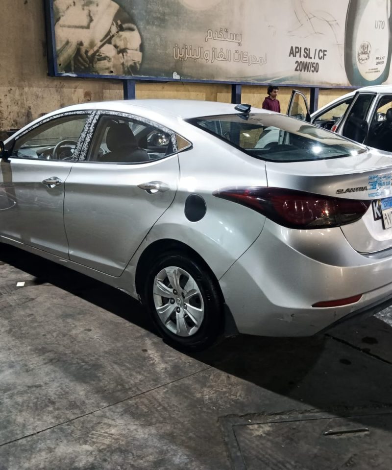 هيونداي إلنترا MD في شرم الشيخ